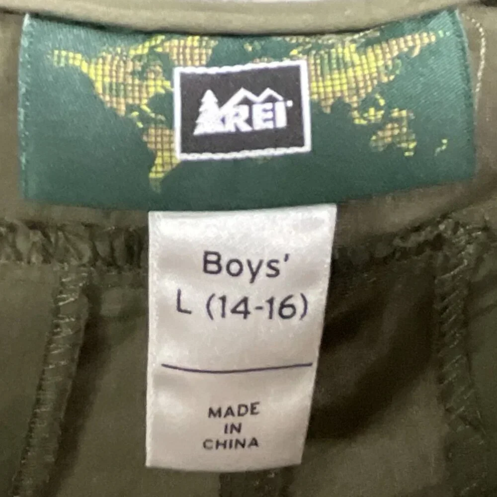 REI Co-op Sahara Convertible Pants, Boys Size Large (14/16), in Shaded Olive - Picture 12 of 14
